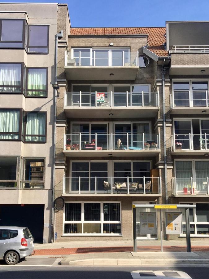Sea It Apartment - Big Terraces - Garage - 400M From The Sea Oostende-Mariakerke Bad Bagian luar foto